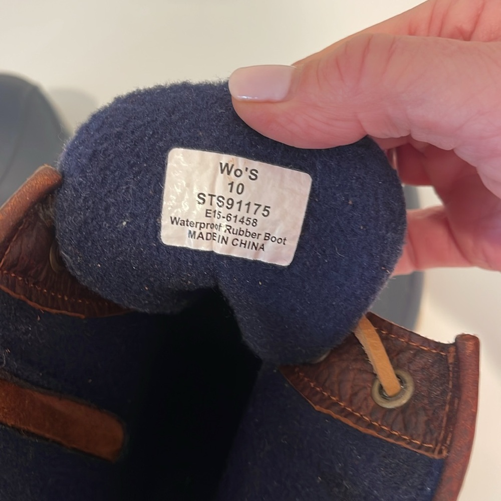 Sperry Waterproof Duck Boot - Picture 4 of 4
